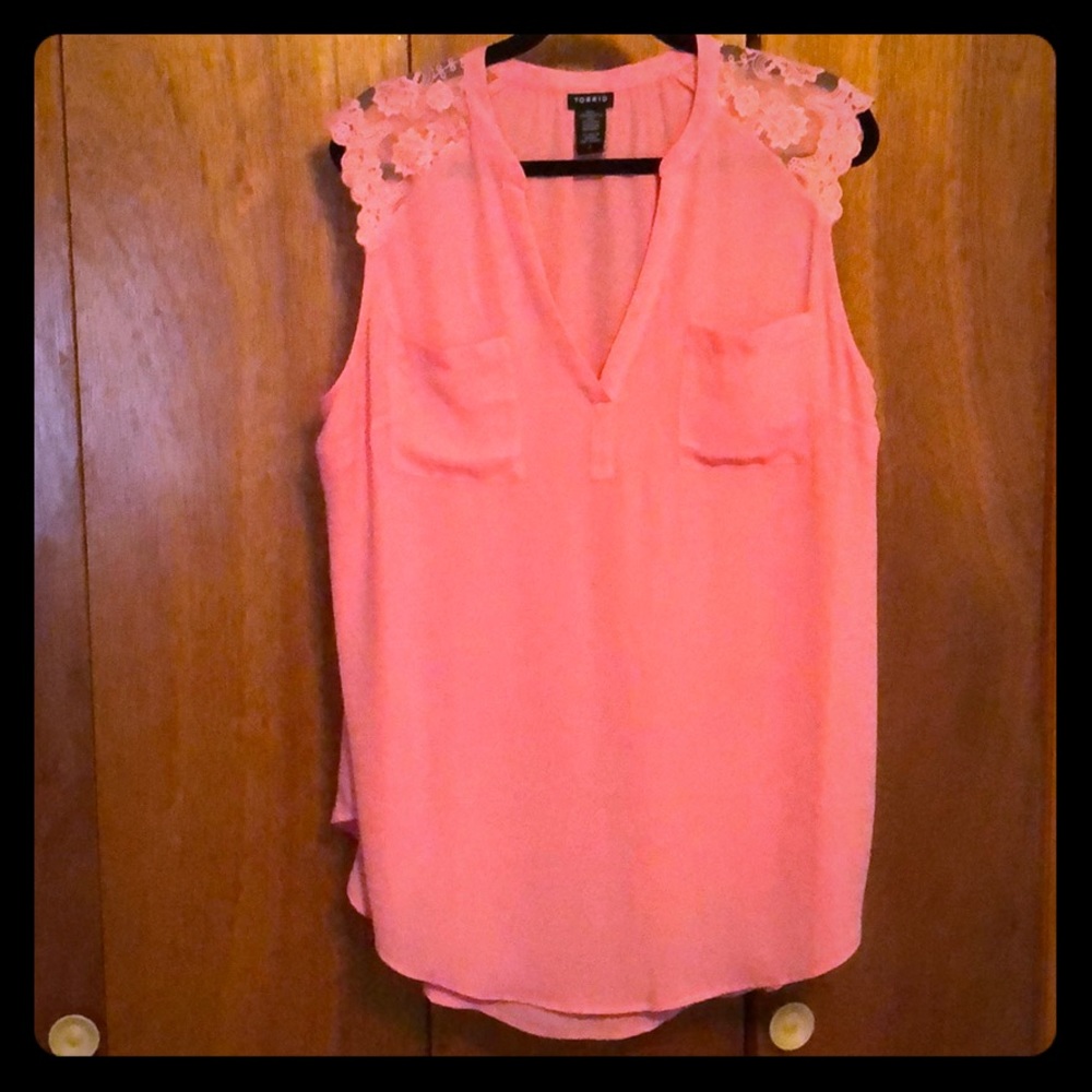 Long pink tank top with lace at shoulders